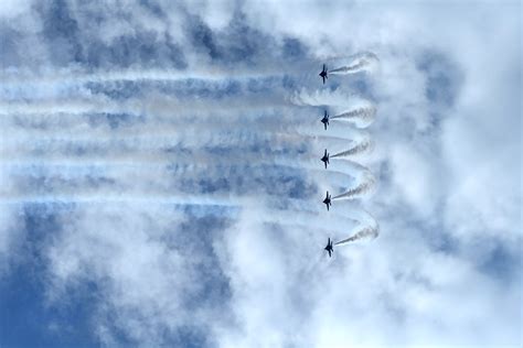 DVIDS Images The U S Navy Flight Demonstration Team The Blue