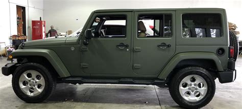 military green matte wrap jeep-11 – Custom Vehicle Wraps