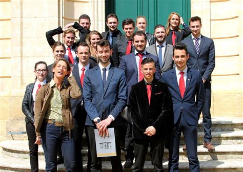 En formation à Toulouse les futurs sommeliers ont arpenté les vignes