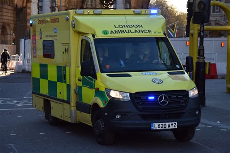 London Ambulance Service Mercedes Sprinter Emergency A Flickr