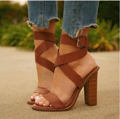 Strappy Brown High Heels Chic Gladiator Sandals Heel Sandals Outfit Strappy Heels Chunky