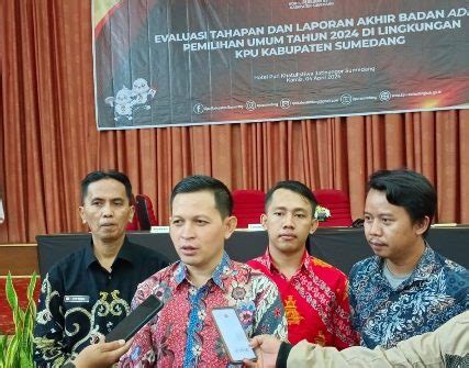 Kpu Sumedang Gelar Evaluasi Pemilu Dedikasi Badan Adhok Diapresiasi