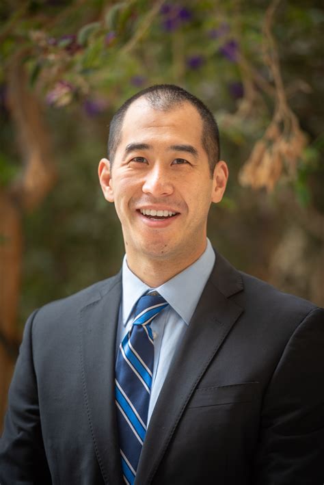 Dr Tung Assumes Role As Asst Clerkship Director Surgery Stanford