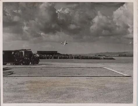 DE HAVILLAND VAMPIRE F 1 Folkeston Air Race Original Pressefoto Dh 100