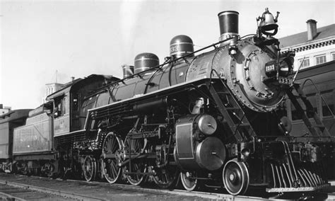 The 4-6-2 Pacific-type steam locomotive - Trains