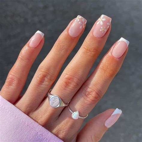 Top White Short Nail Designs You Can T Miss In