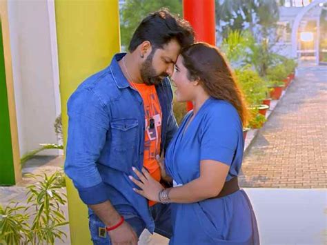 Pawan Singh Kajal Raghwani Chimney Ke Aagi Bhojpuri Romantic Song 2022