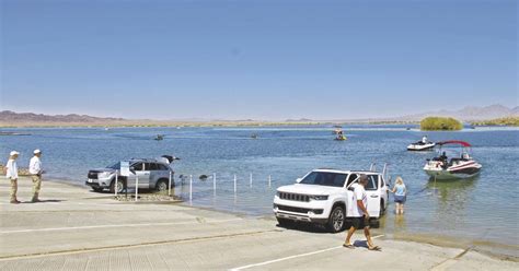 Havasu Riviera Offers Free Boat Launching During Site Six Construction