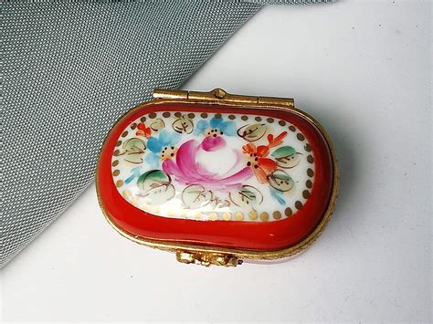 Vintage Limoges France Pillbox Hand Painted Limited Edition Collection