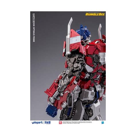 Yolopark Amk Series Model Kit Transformers Bumblebee Earth Mode Optimus