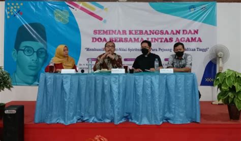 Unipra Surabaya Gelar Diskusi Kebangsaan Pemateri Ajak Mahasiswa