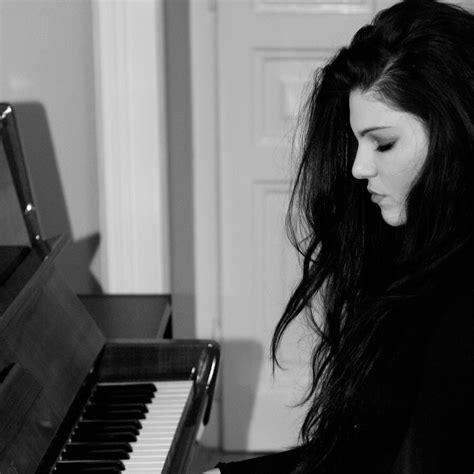 Tina Vukov - YouTube