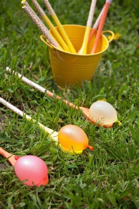 Waterspelletjes Spelen En Activiteiten Met Water Buiten Voor Kinderen