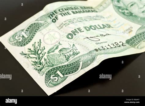 Bahamian dollar hi-res stock photography and images - Alamy