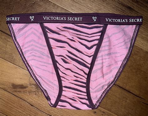 Vintage Victorias Secret String Bikini Panties XS Pin Gem