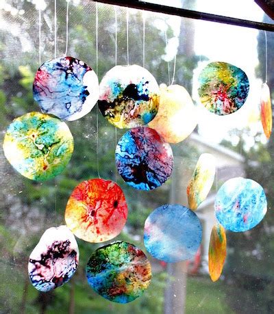 Eight Great Wax Paper Crafts - Craftfoxes