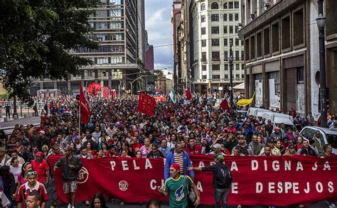 Protesto Do MTST Em SP 06 06 2018 Cotidiano Fotografia Folha De