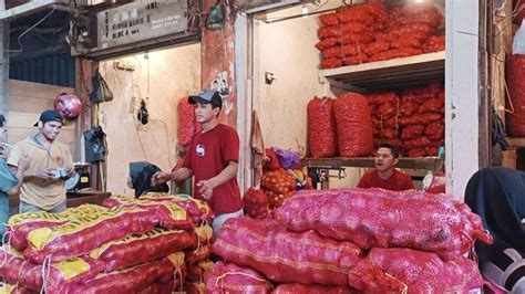 Bawang Dari Cina Dan India Mulai Masuk Harga Bawang Merah Dan Putih Di