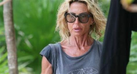 Nathaly Caldonazzo La Figlia Sbarca Su L Isola Dei Famosi Ma La Scena