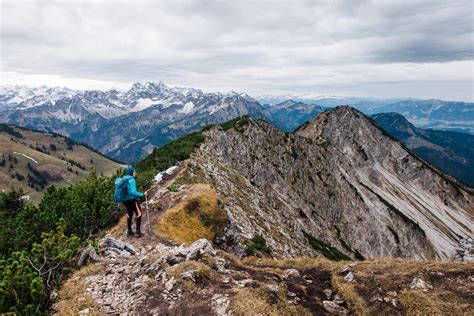 Iseler Wanderung Rundwanderung auf den Iseler und Kühgundgrat Hütte