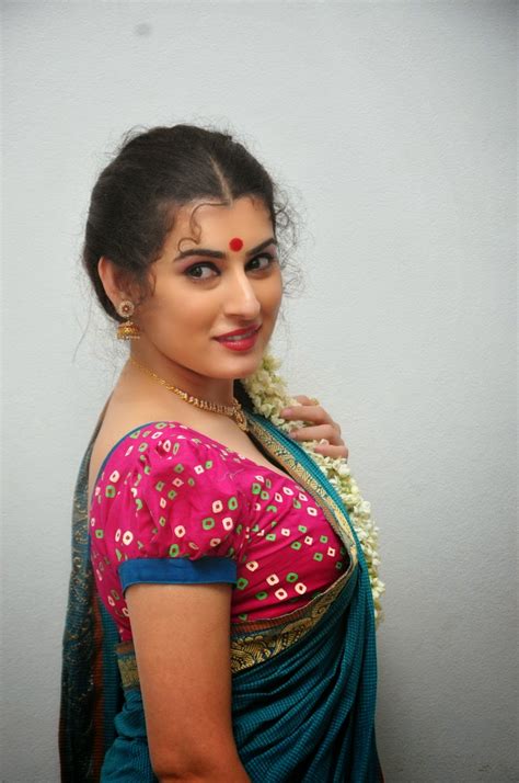 Archana Veda Hot Navel Pics In Saree Side Viewarchana Vedha Hot Hd