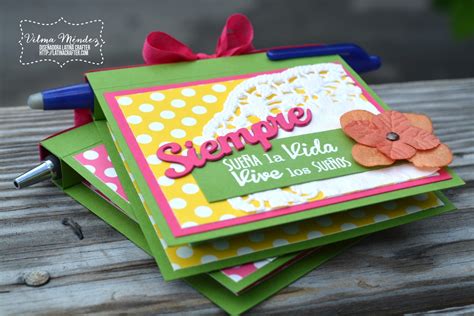Latina Crafter Sellos en Español Desde el taller de Vilma haciendo