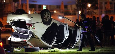 Attentato Tel Aviv Auto Su Folla Morto Turista Italiano Video Un