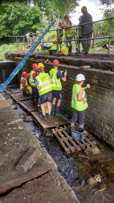 The Green Canal: 13.7.17 - Swansea Canal Society