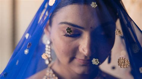 This Vogue Bride Championed Timeless Minimal Beauty For Her Intimate