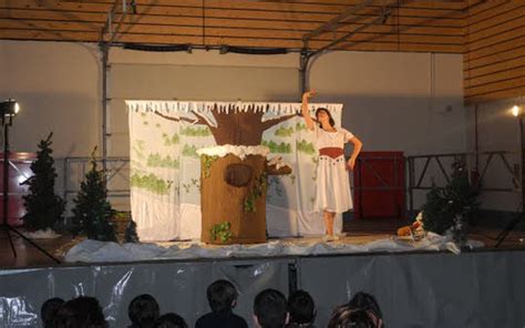 Spectacle De No L Des Enfants Ravis Le T L Gramme