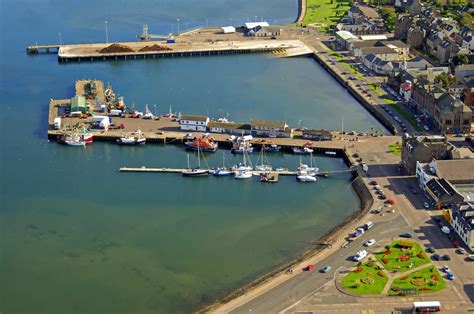 Campbeltown Harbour Marina in Campbeltown, SC, United Kingdom - Marina ...