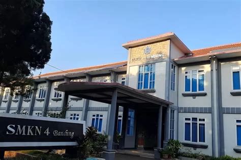 Dikuasai Smk Negeri Top Smk Terbaik Di Kota Bandung Bukan Smkn Dan