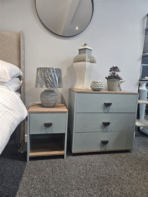 Gallery - Landlord Furniture Co