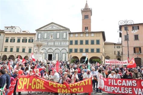 Primo Maggio I Cortei Nell Empolese Valdelsa Pullman Per La