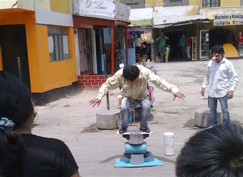 FOTOS DE CHOSICA LIMA PERU EQUILIBRISTA AL PASO