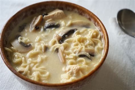 Tom Kha Gai Soupe Tha Landaise Au Lait De Coco Cuisine Avec Amour