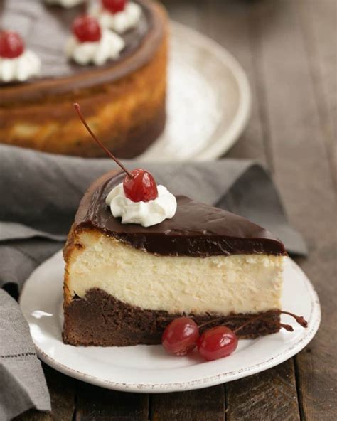 Hot Fudge Brownie Cheesecake That Skinny Chick Can Bake