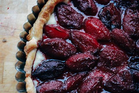 Simplest Plum Tart