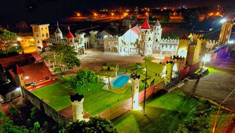 La Fortaleza Del Turismo En Canindey Hotel Castillo La Paloma Un Hub