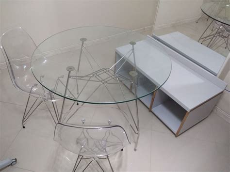 Mesa De Jantar Charles E Ray Eames Em A O Inox N O O Cromado E