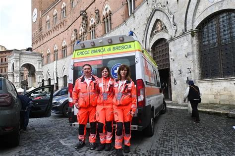 Mille Miglia La Sosta A Siena Giornale Di Brescia