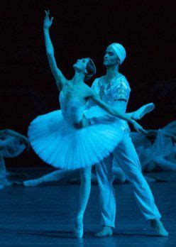 Denis Rodkin and Svetlana Zakharova in La Bayadére