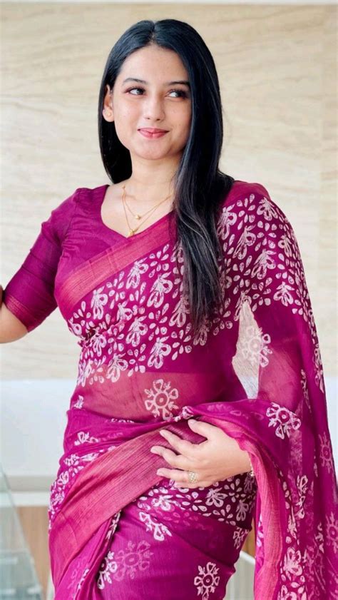 Actress Sanjida Islam Sayma Looking Gorgeous Saree Wearing Style