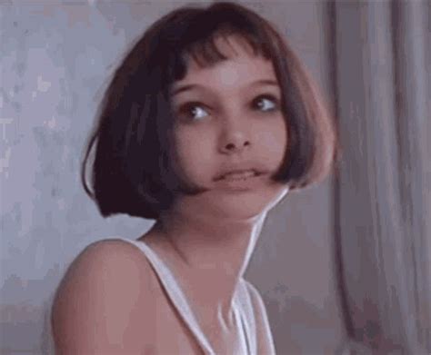 Mathilda Lando Leon The Professional GIF - Mathilda Lando Leon The ...