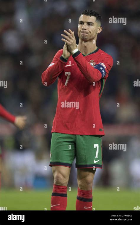 Football Match Captain Cristiano Ronaldo Cr7 Portugal Claps His Hands