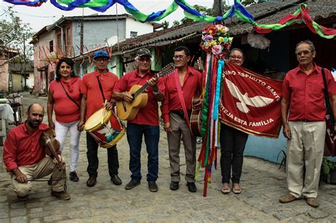 Peregrinação da Folia do Divino começa neste sábado em Ubatuba FundArt