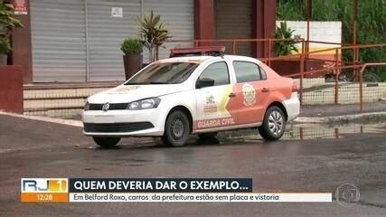 Carros de fiscalização da prefeitura de Belford Roxo circulam sem placa