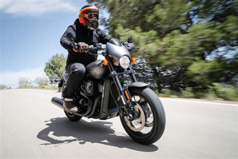 Ride Report The 2017 Harley Davidson Street Rod 750 Bike Exif