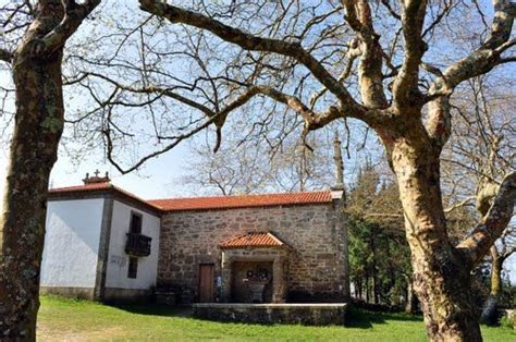 Capilla De La Virgen De Las Nieves En Buxantes Capela Da Virxe Das