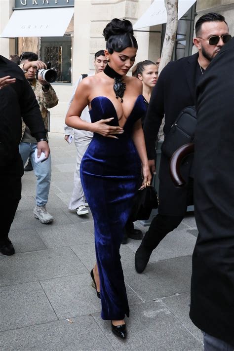 Kylie Jenner S Almost Naked Tits In Deep Cleavage 26 Photos The